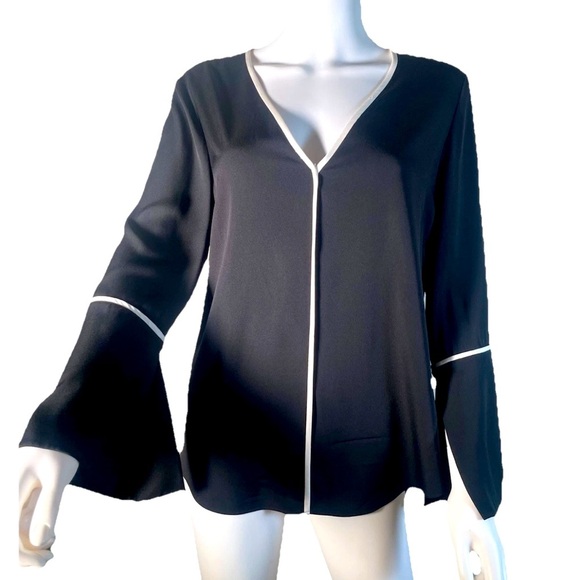 St. John Stretch Silk Crepe de Chine Blouse Black White Piping Sz S Top Tunic - Picture 1 of 12